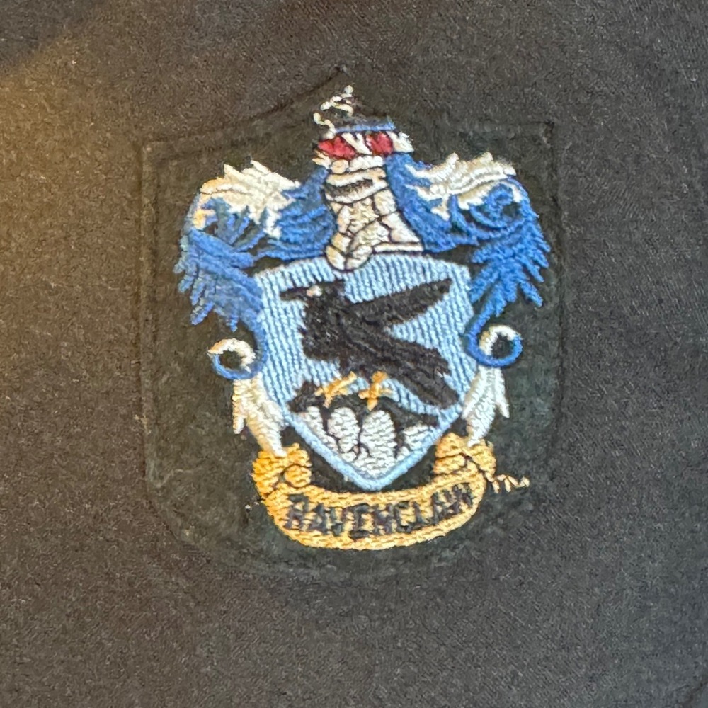 Universal Studios Harry Potter Ravenclaw Robe Adult XS Black Blue Cosplay Cloak